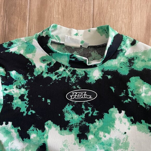 No Fear x H&M Long Ribbed Crop Top Women's XL Green Pattern Mock Neck Punk Emo - Picture 4 of 10